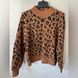 Cozy Leopard-Print Mock-Neck Sweater for Women